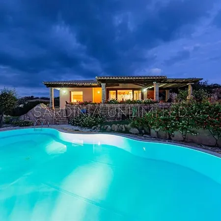 Brandinchi Villa Isola Rossa (Sassari)