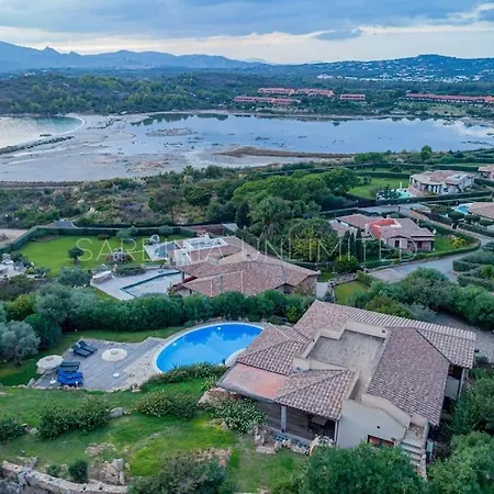 Villa Brandinchi Isola Rossa (Sassari)